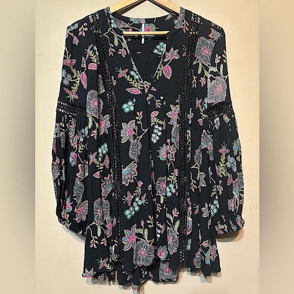 FREE PEOPLE Boho Flowy Tunic, Crochet Details Top - Picture 1 of 13